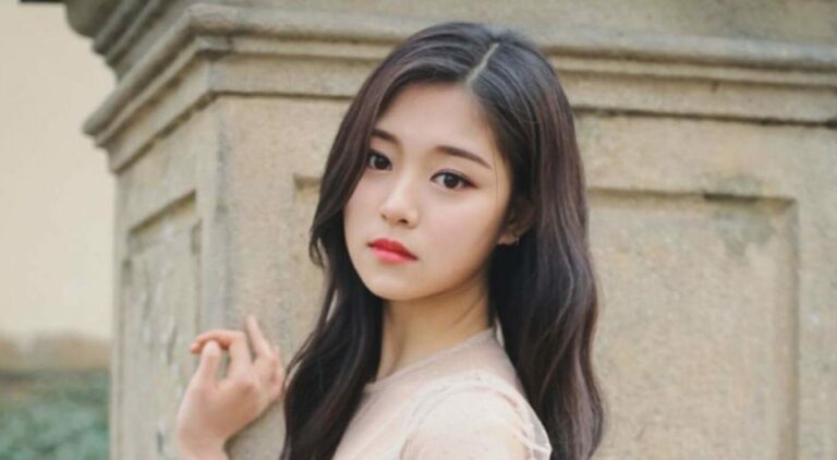 Biodata, Profil, dan Fakta Kim Hyunjin - KPOPKUY