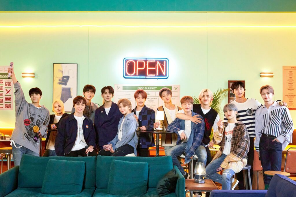 Lirik Lagu SEVENTEEN Anyone Terjemahan Indonesia - KEPOPER