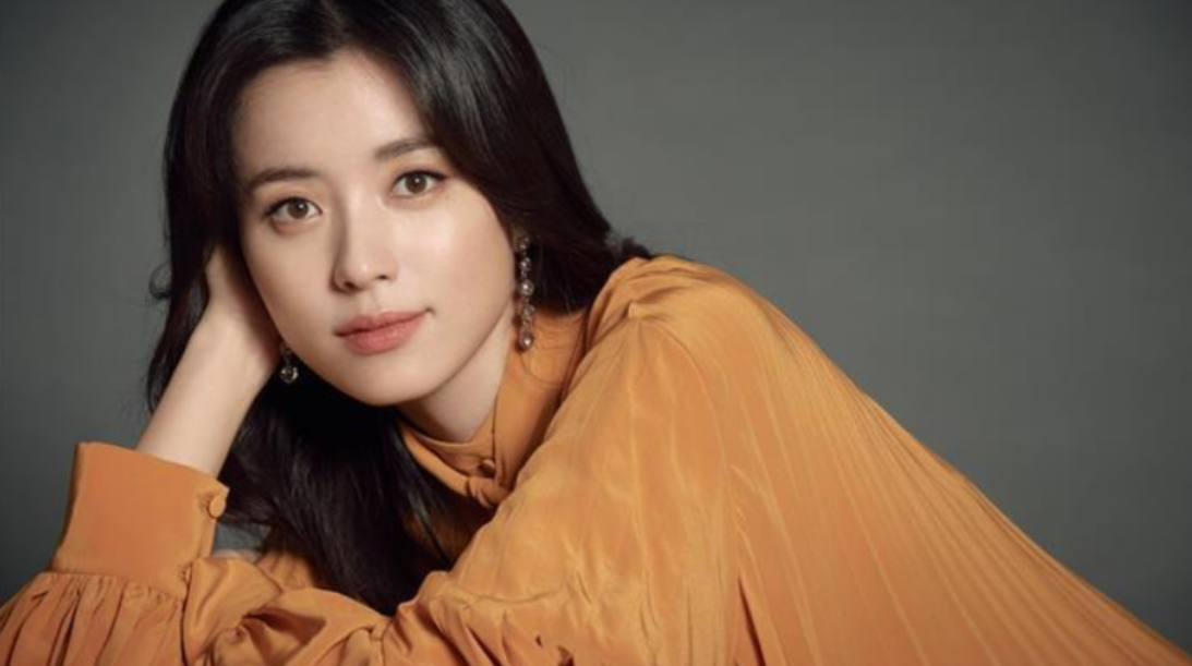 5 Aktris Korea Selatan yang Memukau dengan Kecantikan Alami Mereka